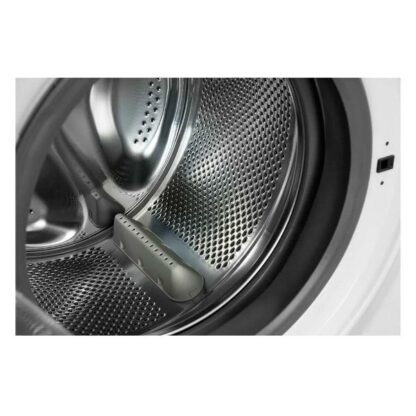 Встраиваемая стиральная машина Hotpoint BI WDHT 8548 V — изображение 5
