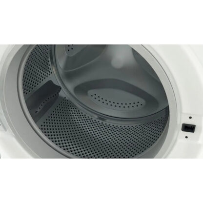 Стиральная машина Indesit BWE 81282 L B — изображение 5